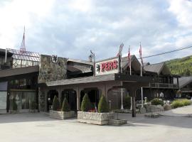Pers Hotel