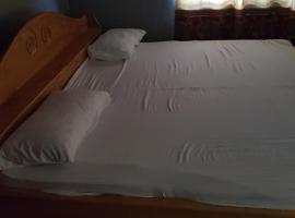 Simple Lind Guest House
