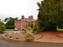Elm Lodge Bed & Breakfast