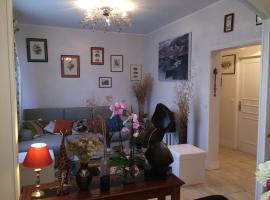 COSY APPARTMENT PARIS/KREMLIN