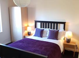 Nice 3 Bed house in Basildon sleeps 5