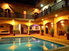 Casa Lucia Boutique Suites