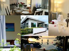 Brand new spacious house in convenient location 8 min to beach