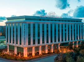 Elite World Business Hotel
