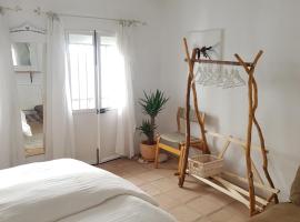 Cortes de la Fronterra townhouse