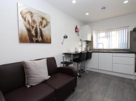 BlueGreen Suites