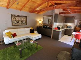 Mirkwood Forest Self-contained Spa Cottages