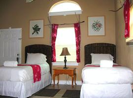 Rolle's Place Cabanas