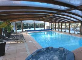 Logis Hotel-Restaurant Spa Le Lac