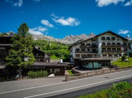 TH San Pellegrino - Monzoni Hotel
