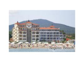 Regina Beach Apartments
