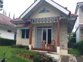 The 10 Best Villas In Cikundul Indonesia Bookingcom - 