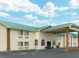 The 6 Best Hotels Near Goblin Valley State Park Usa Booking Super 8 By Wyndham Green River