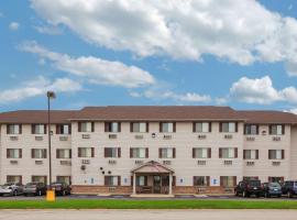 The Best Available Hotels Places To Stay Near Mason City Ia Super 8 By Wyndham Mason City