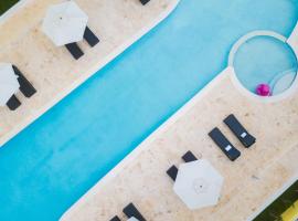 Los Flamencos Aparthotel Beach Club