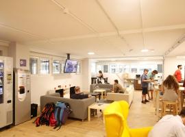 Bilbao Metropolitan Hostel by Alda Hotels