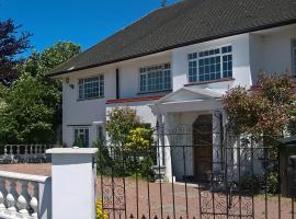 Hatfield CHEAP STAY (Self-Check-In)