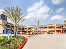 The Best Hotels Near William P Hobby Airport Hou Book A Place Baymont By Wyndham Houston Hobby Airport