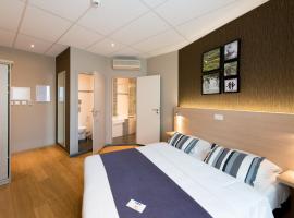 Univers Hotel & Restaurant