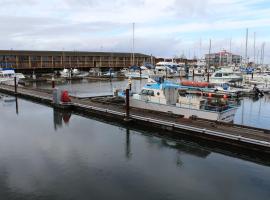 Astoria Riverwalk Inn