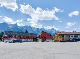 Rocky Mountain Ski Lodge