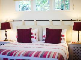 Paradiso Guesthouse & Self-catering Cottage