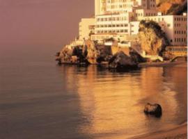 The Caleta Hotel Self-Catering Apartments