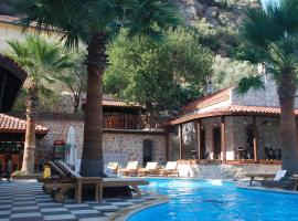 Dores Residence