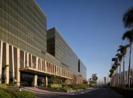The 30 Best Hotels Close To Manila Ninoy Aquino International City Of Dreams U Hotel Manila
