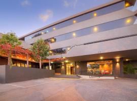Townhouse Hotel
