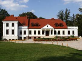 Dwór Stary Chotów