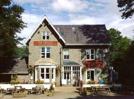 The Heights Bunkhouse