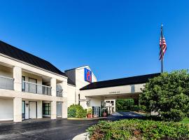 The 10 Best Hotels In Roanoke Va Motel 6 Roanoke Va 2 Star Hotel