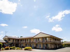 Lilac City Motor Inn & Steakhouse