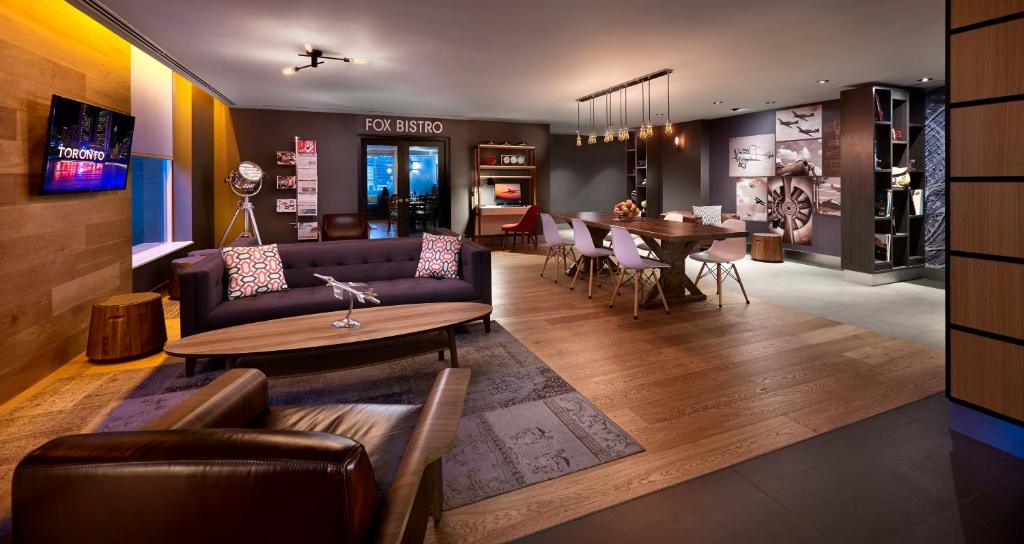 Gallery image of this property