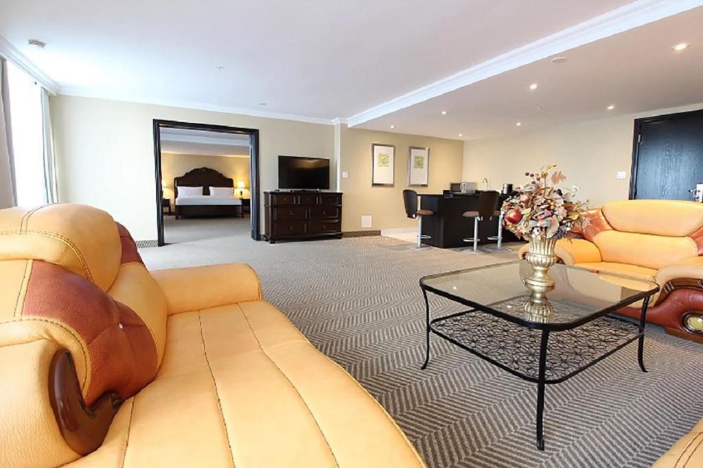 Gallery image of this property