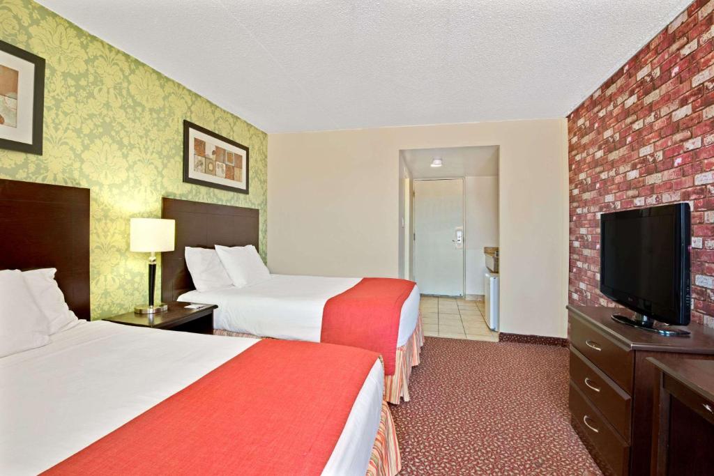 Gallery image of this property