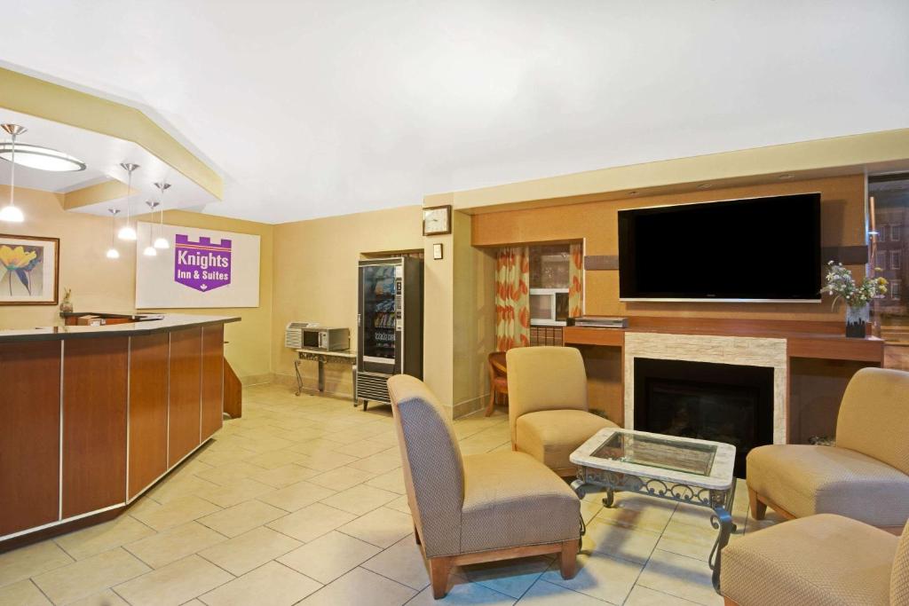 Gallery image of this property