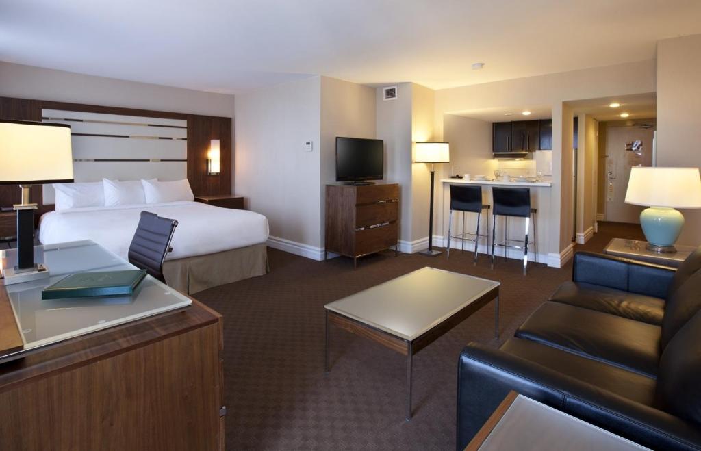 Gallery image of this property