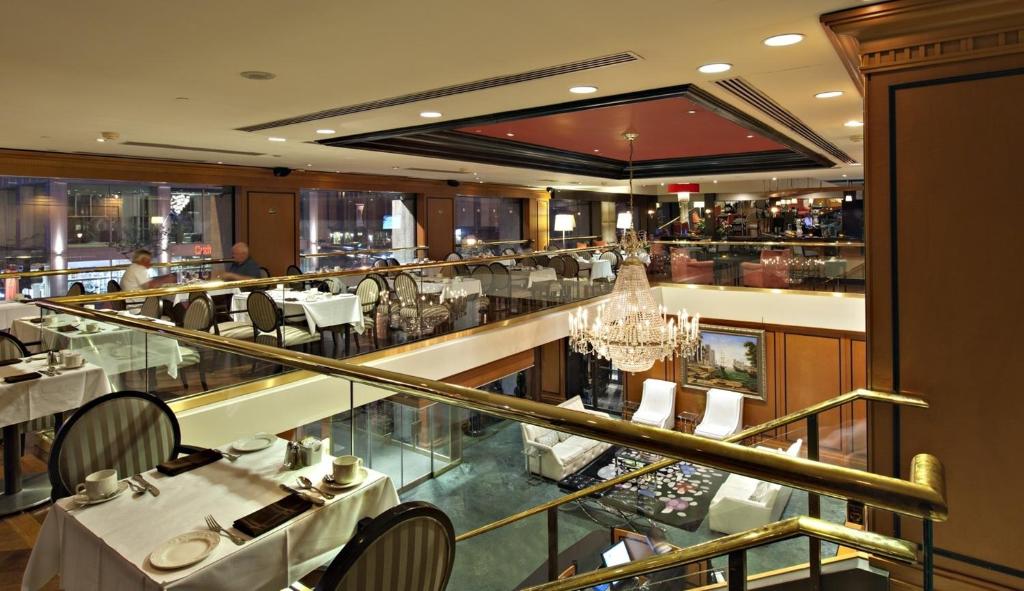 Gallery image of this property