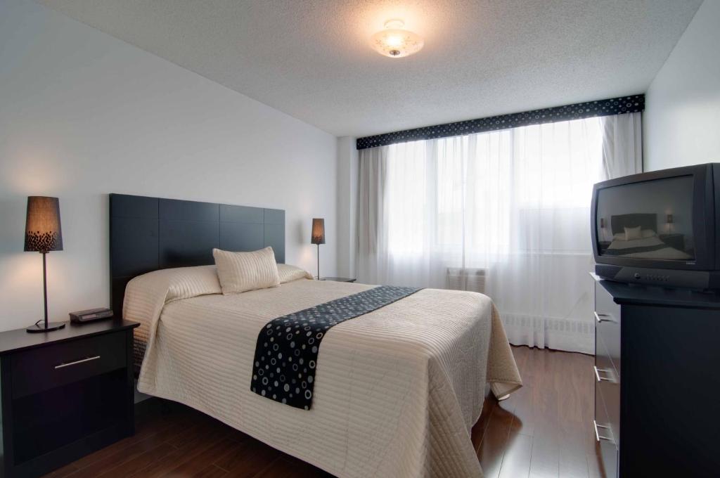 Gallery image of this property