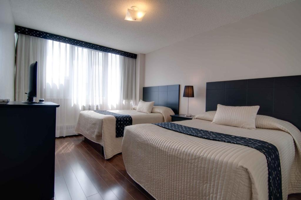 Gallery image of this property