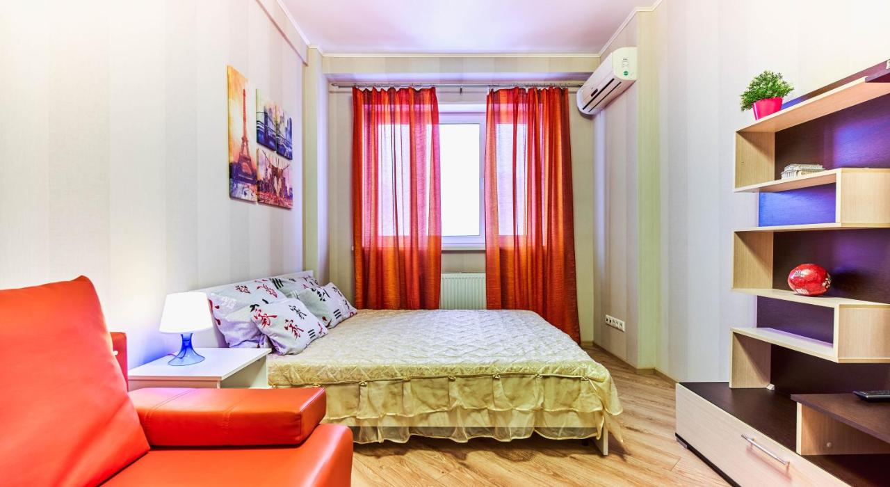 снять квартиру посуточно от хозяина недорого в путилково. красногорский район, деревня путилково, путилковское шоссе 132. снять квартиру в путилково без хозяев. ремонт в комнате за 60 тысяч. снять квартиру в путилково без хозяев.