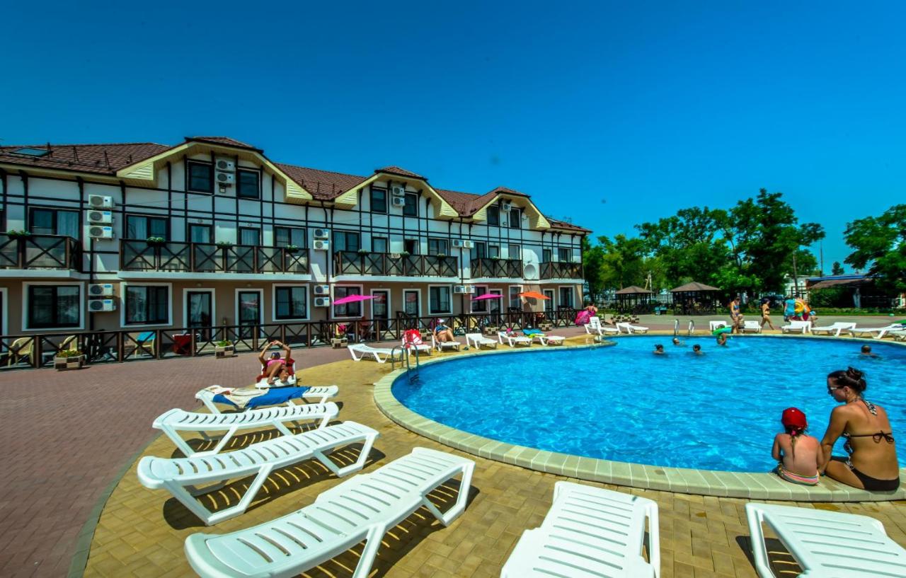 гостиница парус ейск. ейск. гостиница парус азовское море. отель южный берег ейск. отель парус ейск.