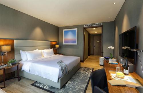 The 10 Best Apartments In Manila Philippines Booking Makati Diamond Residences