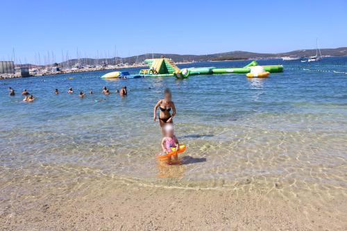 10 лучших пляжных отелей в биоград на мору хорватия