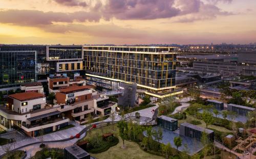 The 10 Best Rooms In Shanghai China Bookingcom - 