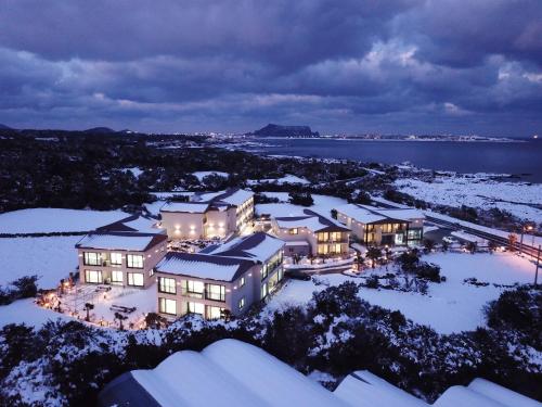 The 10 Best Jeju Island Beach Hotels On In Reserve This Beach Hotel Description For A11y