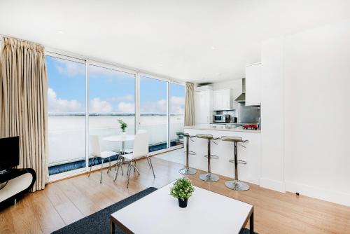 2 Bedroom Serviced Apartments London Concept Decoration Interesting Design Inspiration 2 Bedroom Serviced Apartments London Concept Decoration Interesting Design Inspiration