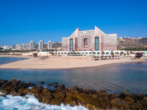 The 10 Best Beach Hotels In Haifa Israel Booking Description For A11y